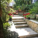 度假居 Lily-just Steps From The Sea *