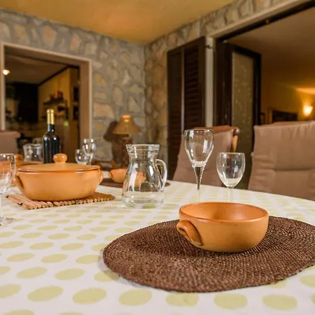 Seaside Lily Holiday home *