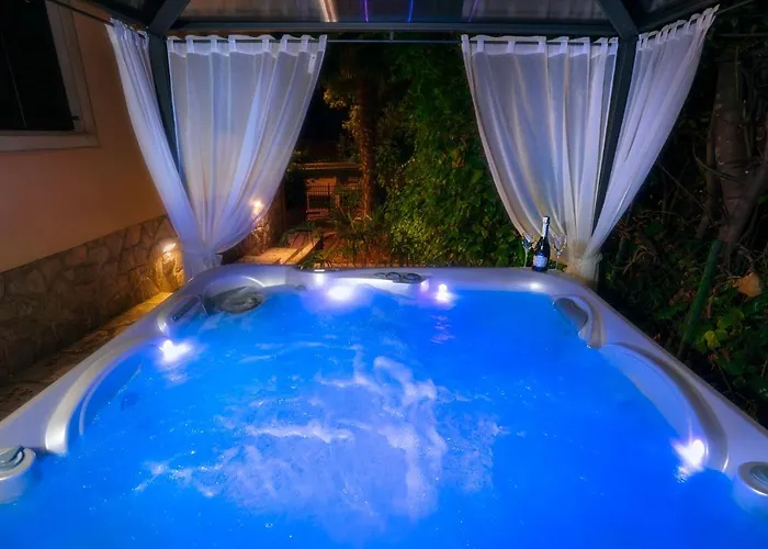 Ferienhaus Lily-just Steps From The Sea